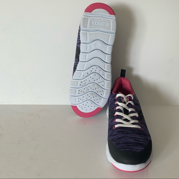 Geox Boys Xunday 6.5 Sneakers purple color - Picture 3 of 6
